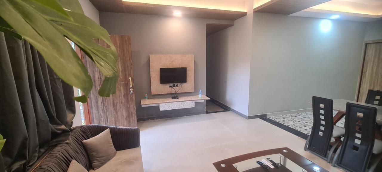 Rk Island View 3 Bedroom Apartment Dabolim Eksteriør billede
